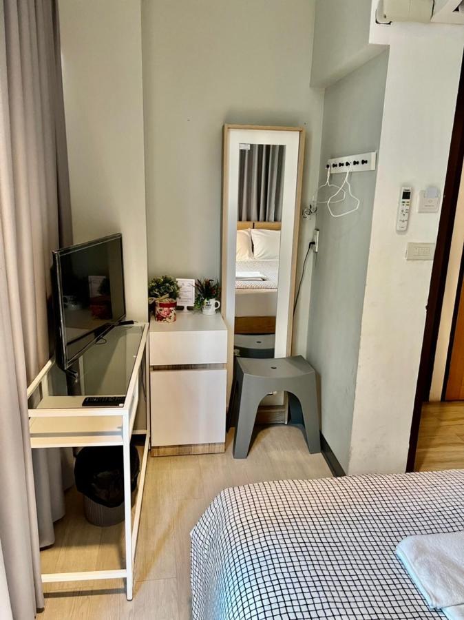 White House Hostel Бангкок Экстерьер фото