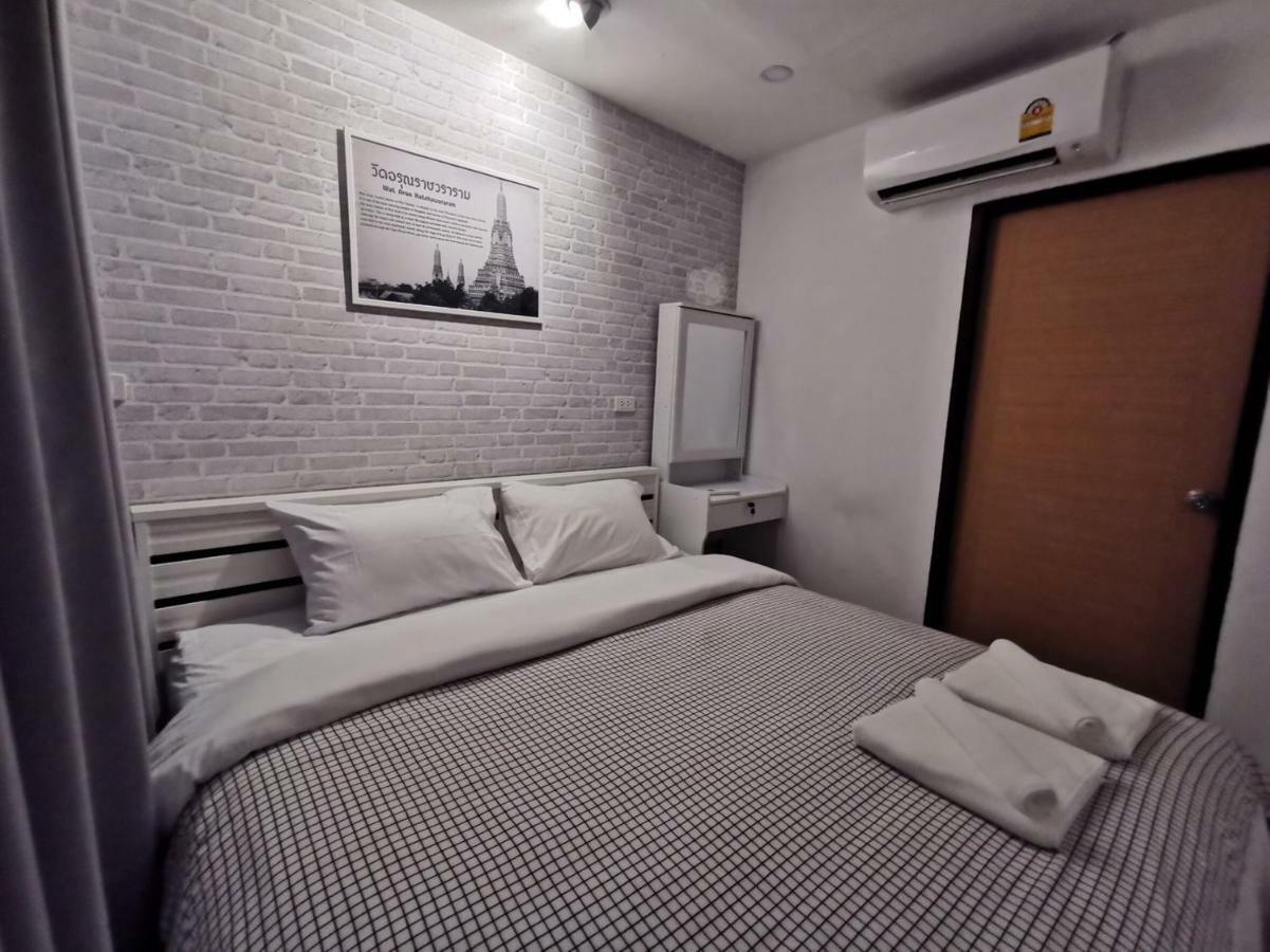 White House Hostel Бангкок Экстерьер фото